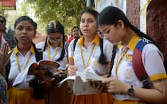 Madhyamik Exam : কত ঘণ্টা পড়ে ফার্স্ট - সেকেন্ড মাধ্যমিকে? পড়ার স্ট্র্যাটেজিই বা কী? জানালো অভিরূপ - প্রিয়তোষ
