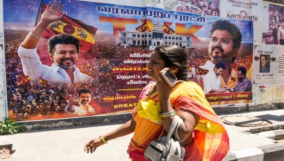 TVK strict announcement: బ్యానర్లు, ఫ్లెక్సీలపై టీవీకే నిషేధం..క్యాడర్‌కు విజయ్ వార్నింగ్- ఇంత స్ట్రిక్ట్‌గా ఉన్నారేంటి?