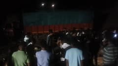 Satara Kasartale Accident : भीषण अपघात! रस्त्याच्या कडेला लावलेला ट्रक अचानक 50 फूट खोल दरीत कोसळला, चिमुकल्यासह 4 जणांचा मृत्यू