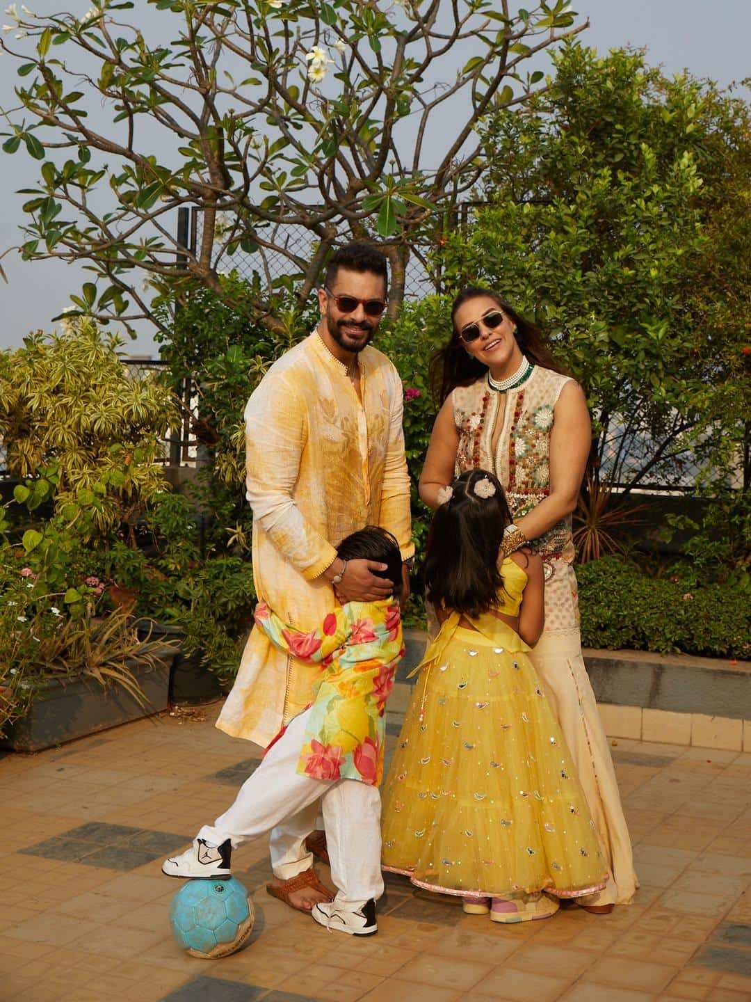 Mother's Day 2026: करीना-शिल्पा से बिपाशा -प्रीति तक, इन एक्ट्रेसेस ने 40 की उम्र में अपनाया मदरहुड