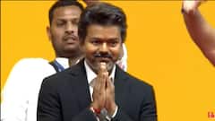 Tamil Nadu CM Vijay Oath Ceremony: वडिलांच्या डोळ्यात अश्रू, आईचा कंठ दाटला; थलपती विजय यांनी शपथ घेताच सभागृहात एकच हर्षकल्लोळ, मंचावर कोण-कोण? Photos