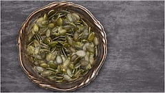 Pumpkin Seeds : ఉదయాన్నే నానబెట్టిన గుమ్మడి గింజలు తింటే కలిగే లాభాలు.. ఆరోగ్య ప్రయోజనాల కోసం తినేయండి