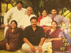 Chiranjeevi : మెగాస్టార్ మదర్స్ డే విషెష్ - ఫ్యామిలీ ఫోటోస్ షేర్ చేసిన చిరంజీవి... యంగ్ పవన్ కల్యాణ్‌ను చూస్తారా!