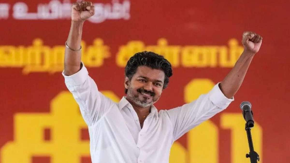 विजय के इस एक्शन के खिलाफ थाने पहुंच गए दिनाकरण, अब AMMK ने किया TVK को समर्थन का ऐलान