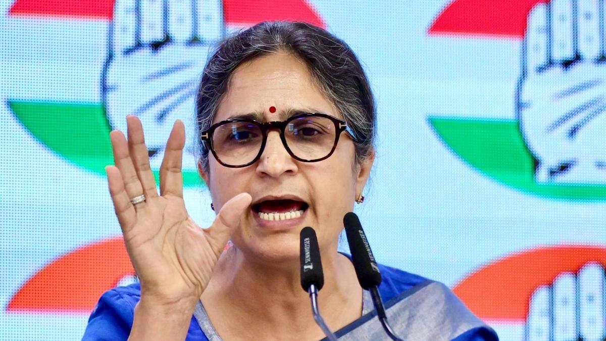 '10 साल में 89 पेपर लीक, 48 बार दोबारा परीक्षा', नीट परीक्षा रद्द होने पर क्या बोली कांग्रेस?