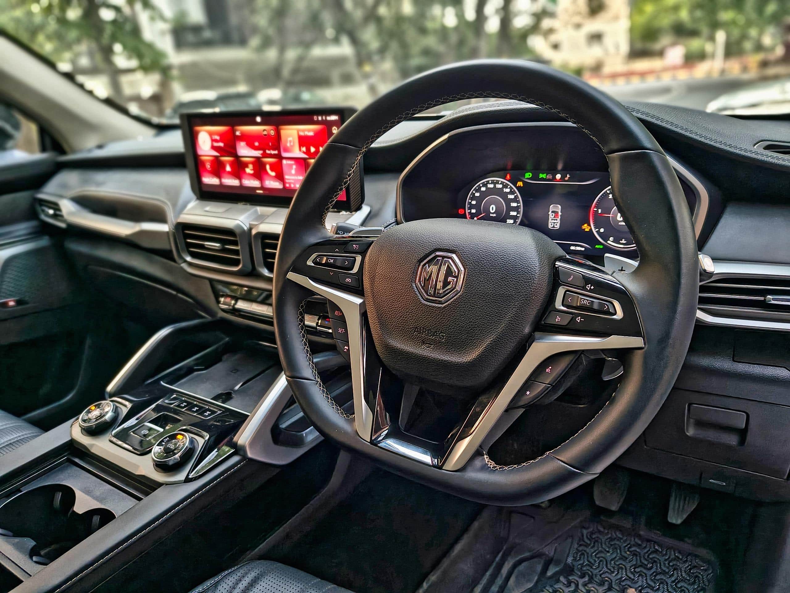 MG Majestor Diesel Review: Big, Comfortable And Surprisingly Easy To Drive