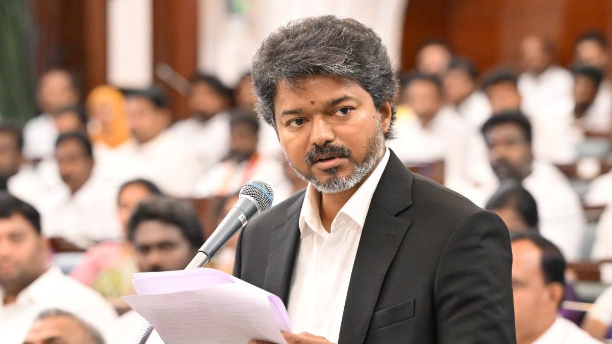 TN Cabinet: அமைச்சர் இல்லாத இலாகாக்கள்..! அதிமுகவிற்கு நோ, விரிவாக்கம் எப்போது? CM விஜய் அறிவிப்பு?