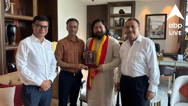 পশ্চিমবঙ্গের ক্রীড়ামন্ত্রী হিসাবে দায়িত্ব নিয়েছেন নিশীথ প্রামাণিক।