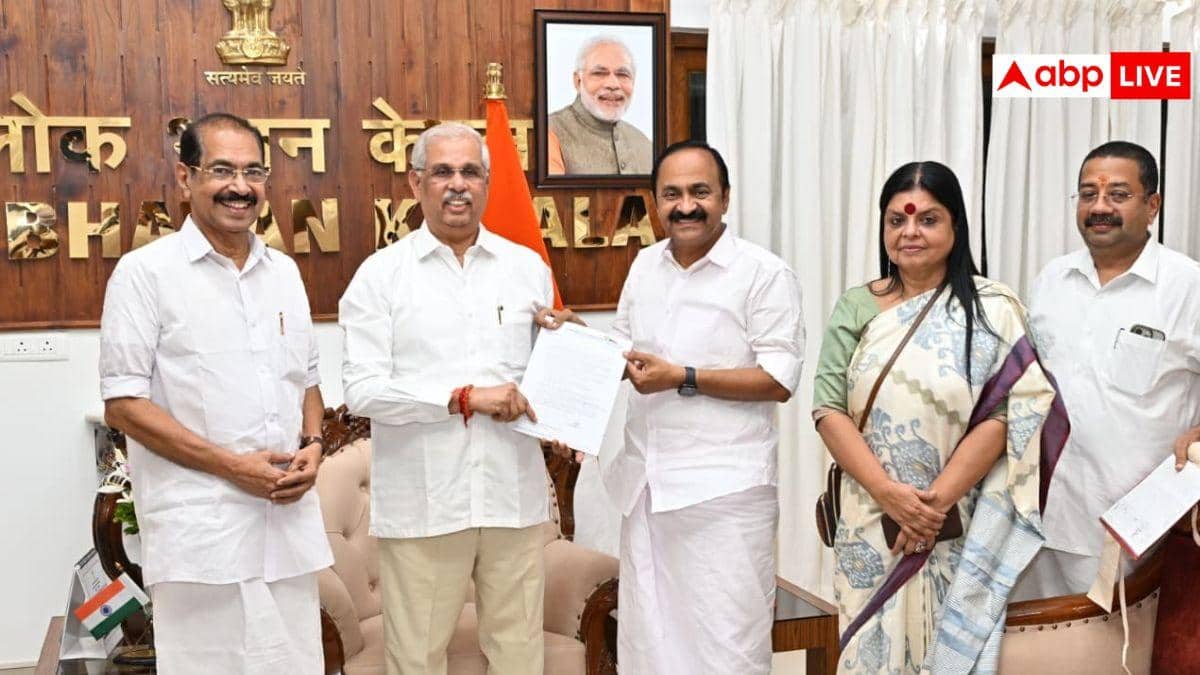 केरलम के नए CM सतीशन ने राज्यपाल से की मुलाकात, सरकार बनाने का दावा किया पेश, जानें कब होगा शपथ ग्रहण