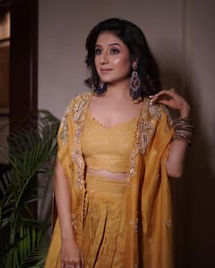 खूबसूरती में बॉलीवुड एक्ट्रेसेस को मात देती हैं 'जोधा अकबर' की 'जोधा बेगम', यहां देखिए परिधि शर्मा की 10 ग्लैमरस फोटोज