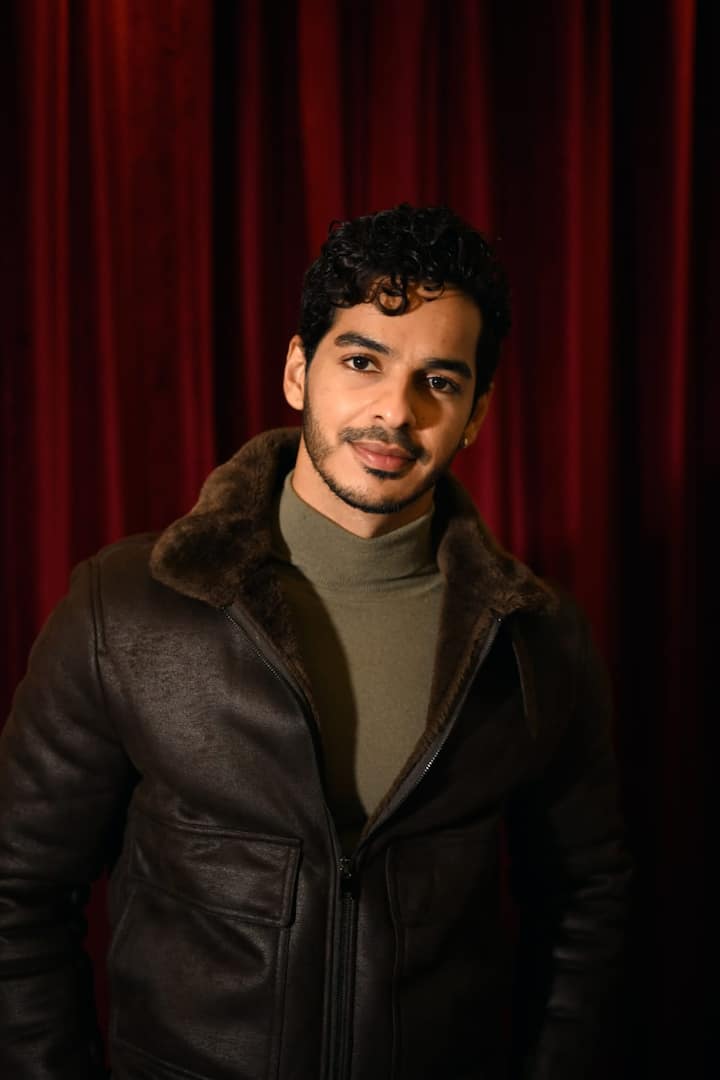 Ishaan Khattar has also bought a luxurious apartment in Mumbai this year, which is in Pali Hills, Bandra, a posh area of ​​Mumbai. He has bought this property in 'Navroze Apartments' of Pali Hill.