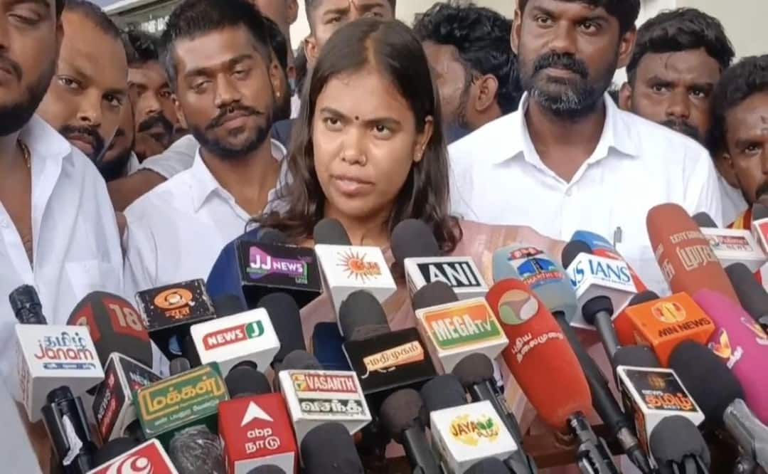 சிவகாசி பட்டாசு ஆலைகள் வெடி விபத்து சம்பந்தமாக குழு அமைக்கப்படும் - அமைச்சர் கீர்த்தனா பேட்டி !