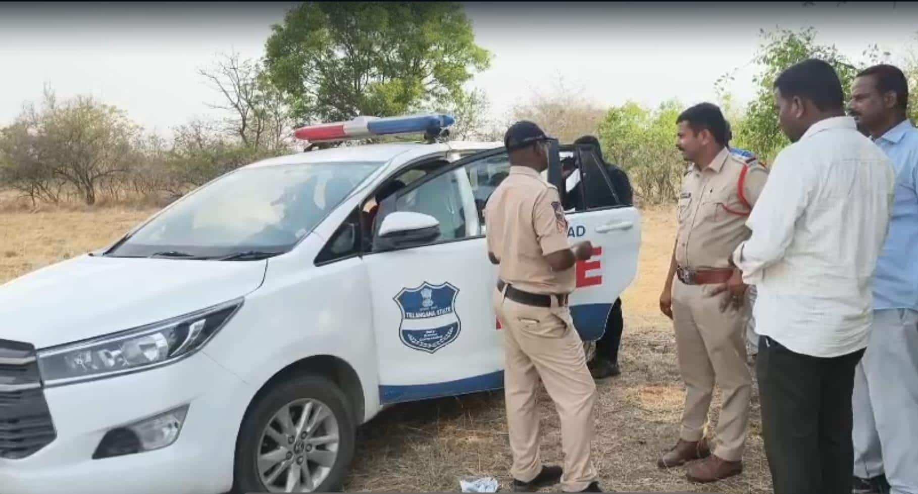 Vikarabad Crime News: తాండూరులో మహిళలు మిస్సింగ్.. మొయినాబాద్ ఫామ్‌హౌస్‌లో మృతదేహాలు లభ్యం!