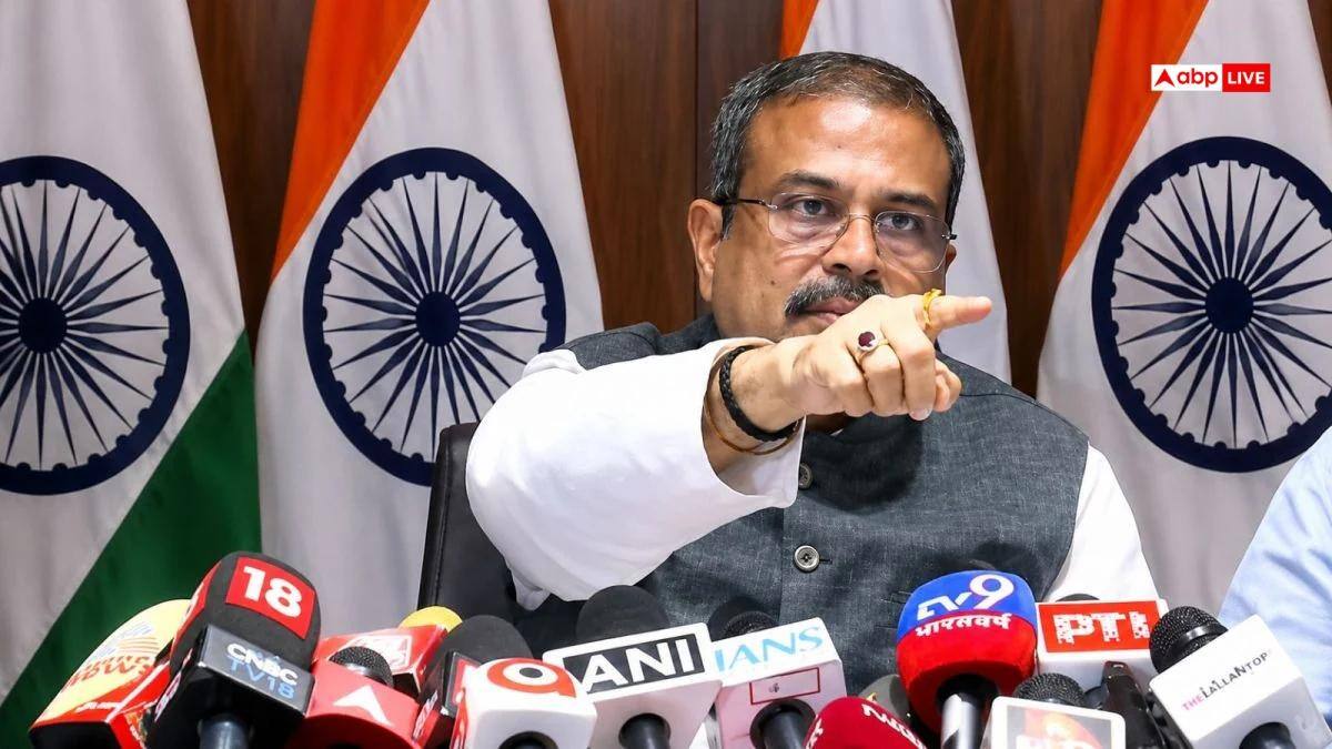 ’’நானே பொறுப்பு; சிபிஎஸ்இ ஆன்ஸ்கிரீன் மதிப்பீட்டில் பிழைகள் சரிசெய்யப்படும்’’ உறுதியளித்த கல்வி அமைச்சர்