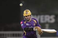 KKR Vs GT Sunil Narine IPL 2026 : ना बॅटला हात लावला, ना चेंडूला... तरीही सुनील नरेनने रचला IPLमधील सर्वात मोठा इतिहास; थेट धोनी-कोहलीच्या पंक्तीत