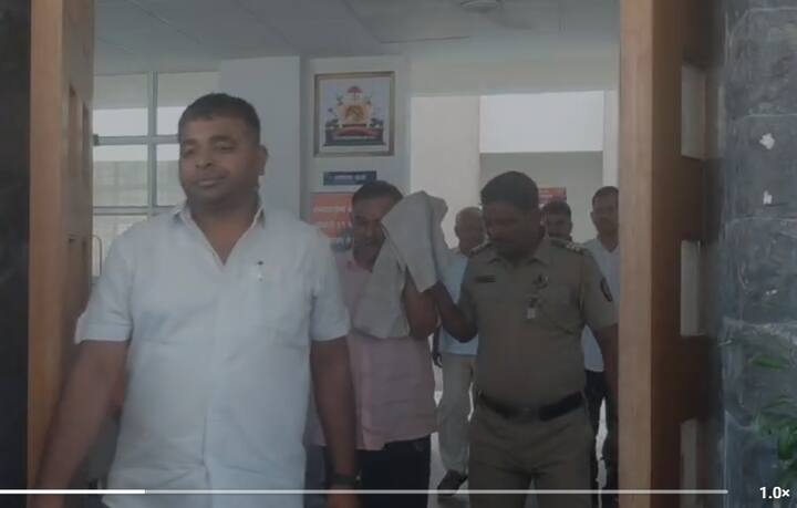ईडीकडून अशोक खरातचा ताबा मिळवण्यासाठी कोर्टाकडे अर्ज करण्यात आल्याची माहिती आहे.