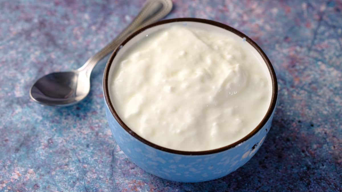 8 Nutrient-Rich Foods That May Help Slow Down Ageing Naturally And Keep Your Skin Glowing