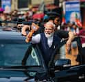 Sunetra Pawar EV Car: पंतप्रधान मोदींकडून डिझेल बचतीचं आवाहन, सुनेत्रा पवारांचा मोठा निर्णय, चमचमत्या सोनेरी रंगाची नवी ईव्ही कार पाहिलीत का?