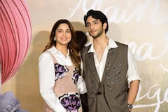 'मैं वापस आऊंगा' के ट्रेलर लॉन्च इवेंट में शरवरी का दिखा स्टाइलिश लुक, वेदांग रैना लगे हैंडसम, देखें फोटोज