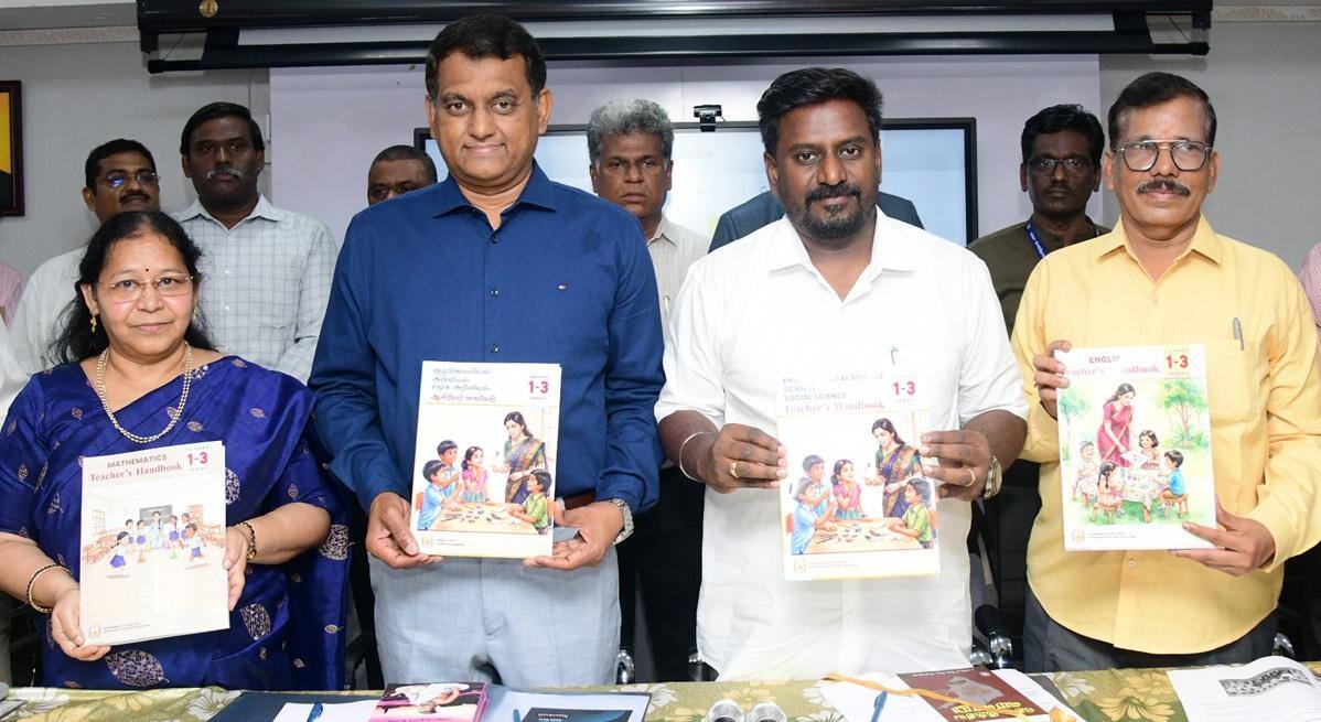 TN 10th Result 2026: வெளியான 10ஆம் வகுப்பு தேர்வு முடிவுகள்; 5 வழிகளில் காணலாம்- எவ்ளோ தேர்ச்சி?