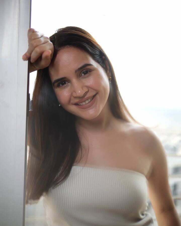 इसके बाद शिवशक्ति ने 'हीरो-भक्ति ही शक्ति है' और 'ब्रेक टाइम मस्ती टाइम' जैसे सीरियल्स में देखा गया, लेकिन एक्ट्रेस की किस्मत तब बदली, जब उन्हें टीवी शो 'बालिका बधू' ऑफर हुआ.