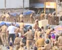 Bandra Photo : वांद्रे अतिक्रमण प्रकरण नेमकं काय? राड्याचे फोटो