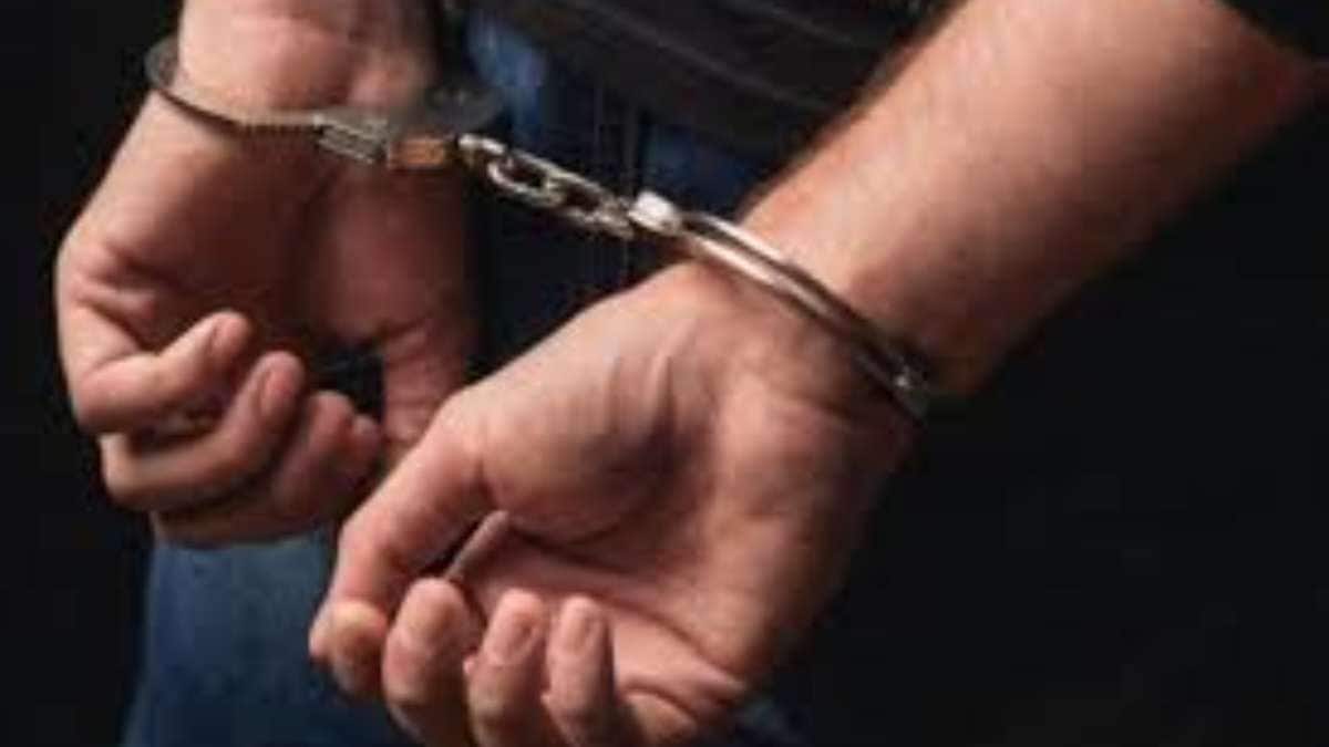 सेना में घोटाला कर रहा था कर्नल, CBI ने किया गिरफ्तार, घटिया सैंपल, बढ़े बिल पर खाई रिश्वत