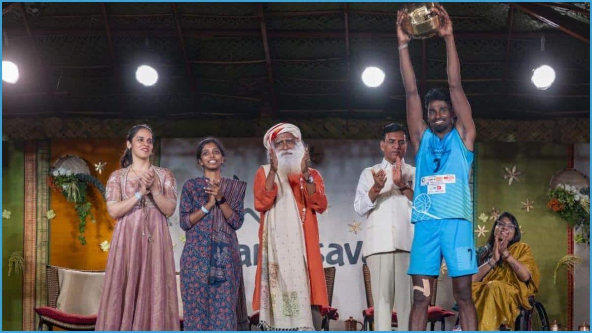 Isha: ஈஷா கிராமோத்சவத்தின் சிறந்த வீரருக்கு ‘பிரைம் வாலிபால் லீக்‘ சென்னை அணியில் இடம்; சத்குரு வாழ்த்து