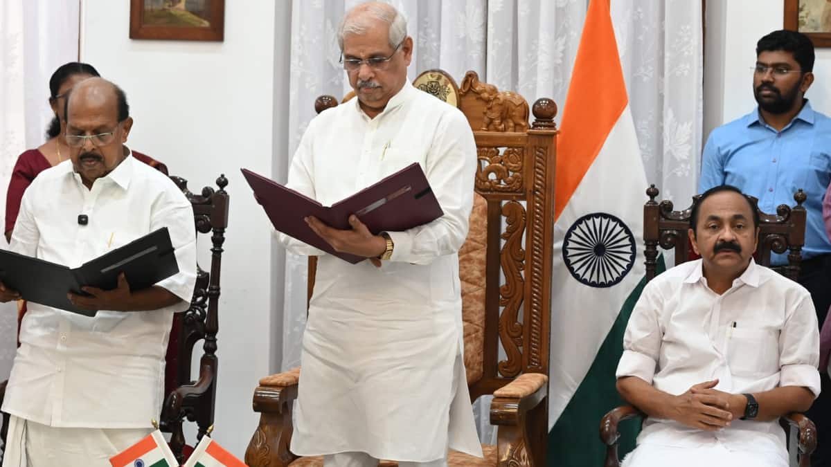 Newly Elected Kerala MLAs Sworn In; 42 Choose Solemn Affirmation
