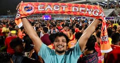 East Bengal ISL Champion: দুই দশকের অপেক্ষার অবসান, অস্কারের মগজাস্ত্রের ম্যাজিকে ভারতসেরা হয়ে উচ্ছ্বাসে ভাসল ইস্টবেঙ্গল