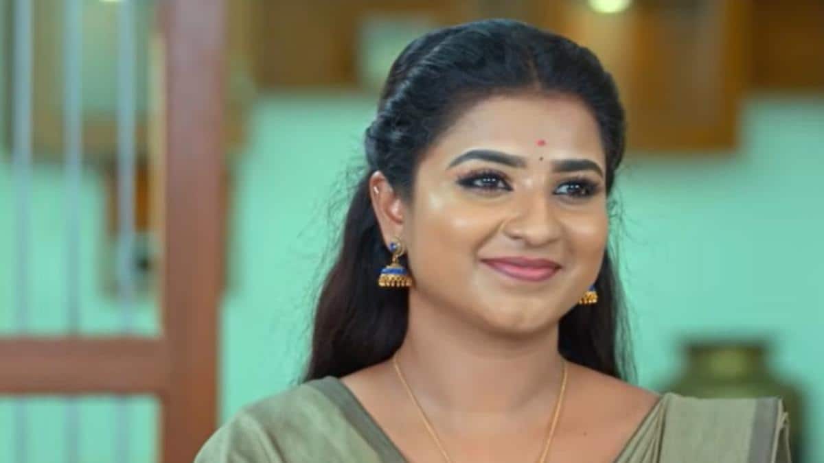 Karthigai Deepam: ஏலத்தில் மல்லுகட்டும் மருது கார்த்திக்! கும்பாபிஷேகத்திற்கு எதிராக சதி - கார்த்திகை தீபத்தில் இன்று