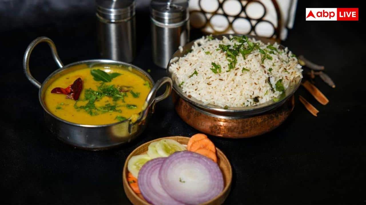 Uric Acid Myth Dal: दाल बनाते समय झाग हटाना सही या गलत, क्या इसमें सच में होता है यूरिक एसिड?