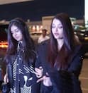 Cannes 2026: ऐश्वर्या-आराध्या माय-लेकींची जोडी कान्ससाठी रवाना; एअरपोर्टवर ब्लँक ट्विनिंगमध्ये स्टायलिश अदा, PHOTOs