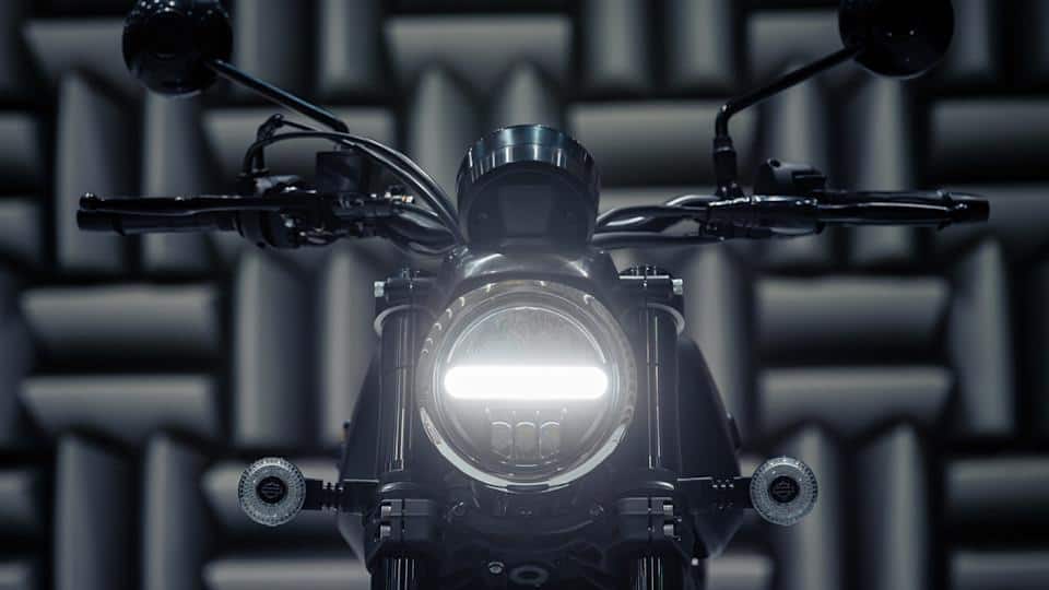 Harley-Davidson X440 S Vs RE Guerrilla 450: மோதிப் பார்த்துடுவோம் வா.! ஹார்லி-டேவிட்சன் X440 S Vs ராயல் என்ஃபீல்ட் கெரில்லா 450; எது பெஸ்ட்.?