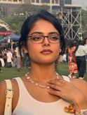 Riddhi Kumar: 'రాజా సాబ్' రిద్ది కుమార్ లేటెస్ట్ ఫొటోస్ చూశారా?