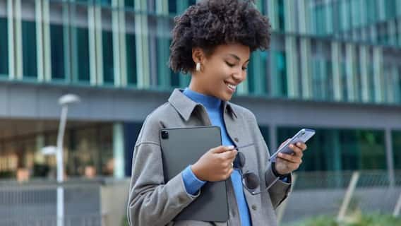 Mobile Data जल्दी खत्म हो जाता है? फोन की ये छुपी सेटिंग्स बचाएंगी इंटरनेट, पूरे दिन चलेगा डेटा Mobile Data जल्दी खत्म हो जाता है? फोन की ये छुपी सेटिंग्स बचाएंगी इंटरनेट, पूरे दिन चलेगा डेटा