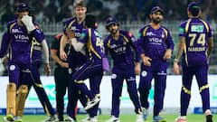 KKR vs DC IPL 2026 : 18 कोटी घेऊनही फेकले फक्त 8 चेंडू, KKR ने थेट बाहेरचा रस्ता दाखवला, नेमकं काय घडलं?