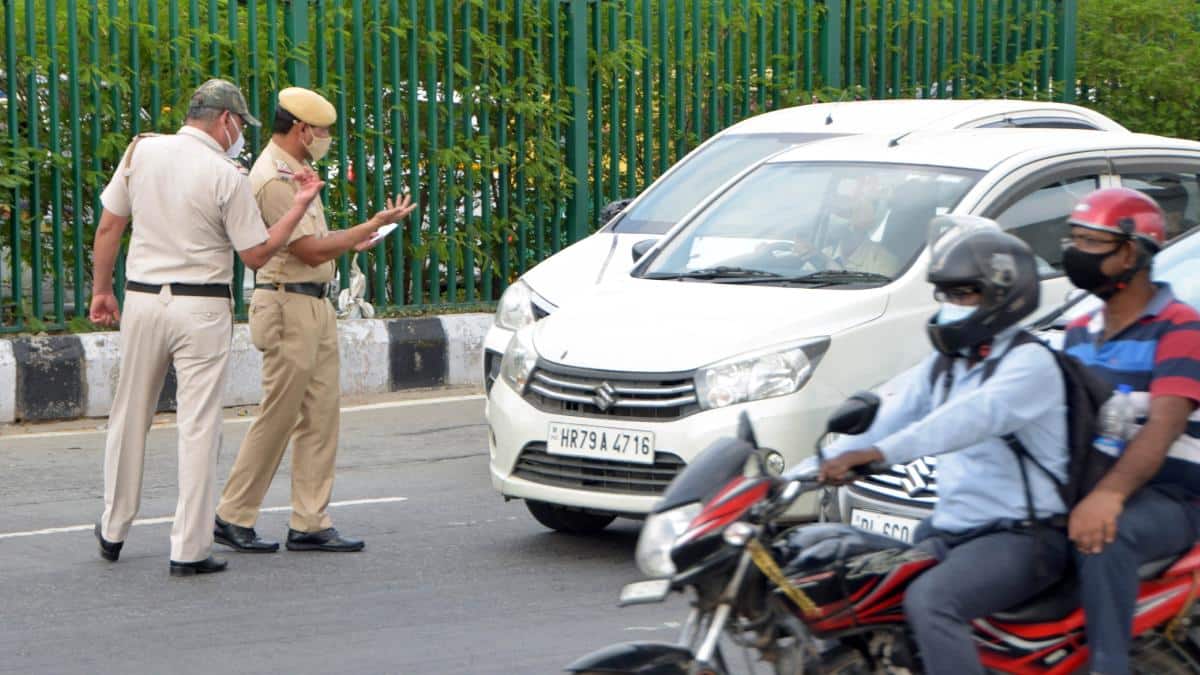 बिहार में ट्रैफिक नियम तोड़ने वाले सावधान! अब लोग सीधे WhatsApp नंबर से कर सकेंगे शिकायत