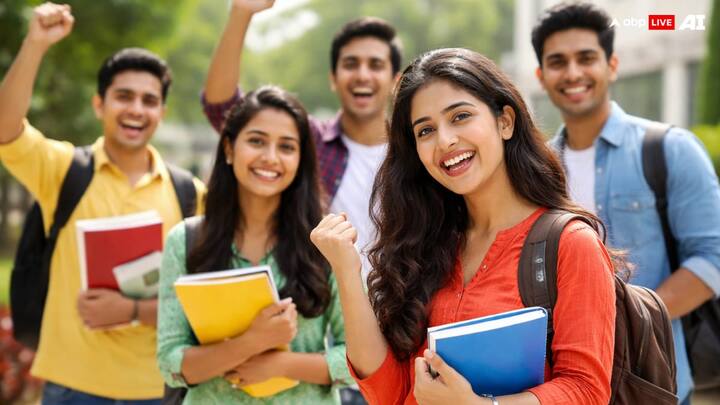 आवेदन करने के लिए उम्मीदवारों को IGNOU की आधिकारिक वेबसाइट ignouadmission.samarth.edu.in पर जाकर New Registration करना होगा.इसके बाद Login करके आवेदन फॉर्म भरना, दस्तावेज अपलोड करना और आवेदन शुल्क जमा करना होगा. आवेदन प्रक्रिया पूरी होने के बाद फॉर्म का प्रिंट सुरक्षित रखना जरूरी होगा.