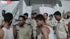 Bihar police frisked by boy:  బీహార్‌లో గ్యాంగ్ స్టర్ ఇంట్లో సోదాలకు పోలీసులు ఎలా వెళ్తారో తెలుసా?  - ఈ వీడియో చూస్తే సినిమాల్లో చూపించేది తక్కువే అనుకుంటారు!