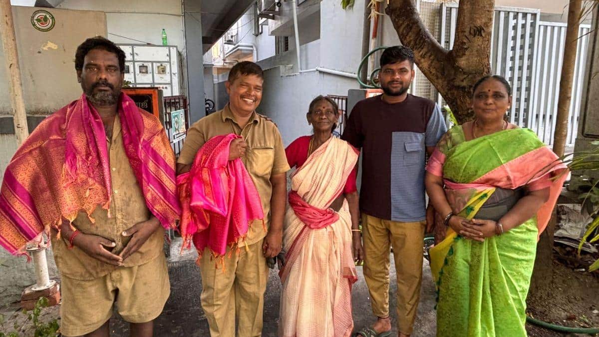 குப்பையில் கிடந்த 3 பவுன் தங்கச் சங்கிலி… நேர்மையால் ஹீரோ ஆன கோவை தூய்மைப் பணியாளர்