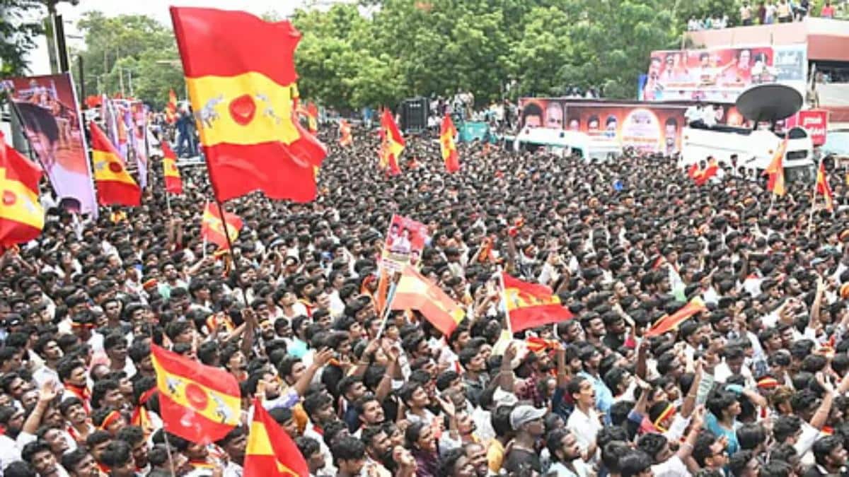 TVK: அடுத்தடுத்து இணையும் அதிமுக கேங்! அப்செட்டில் தவெக பாய்ஸ்! வருங்காலத்தில் சீட் கிடைக்காதோ?