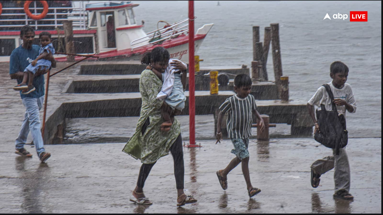 Aaj Ka Mausam: ओले, आंधी, तूफान और बारिश, देश पर चौतरफा मानसूनी अटैक, मौसम विभाग की डरावनी चेतावनी