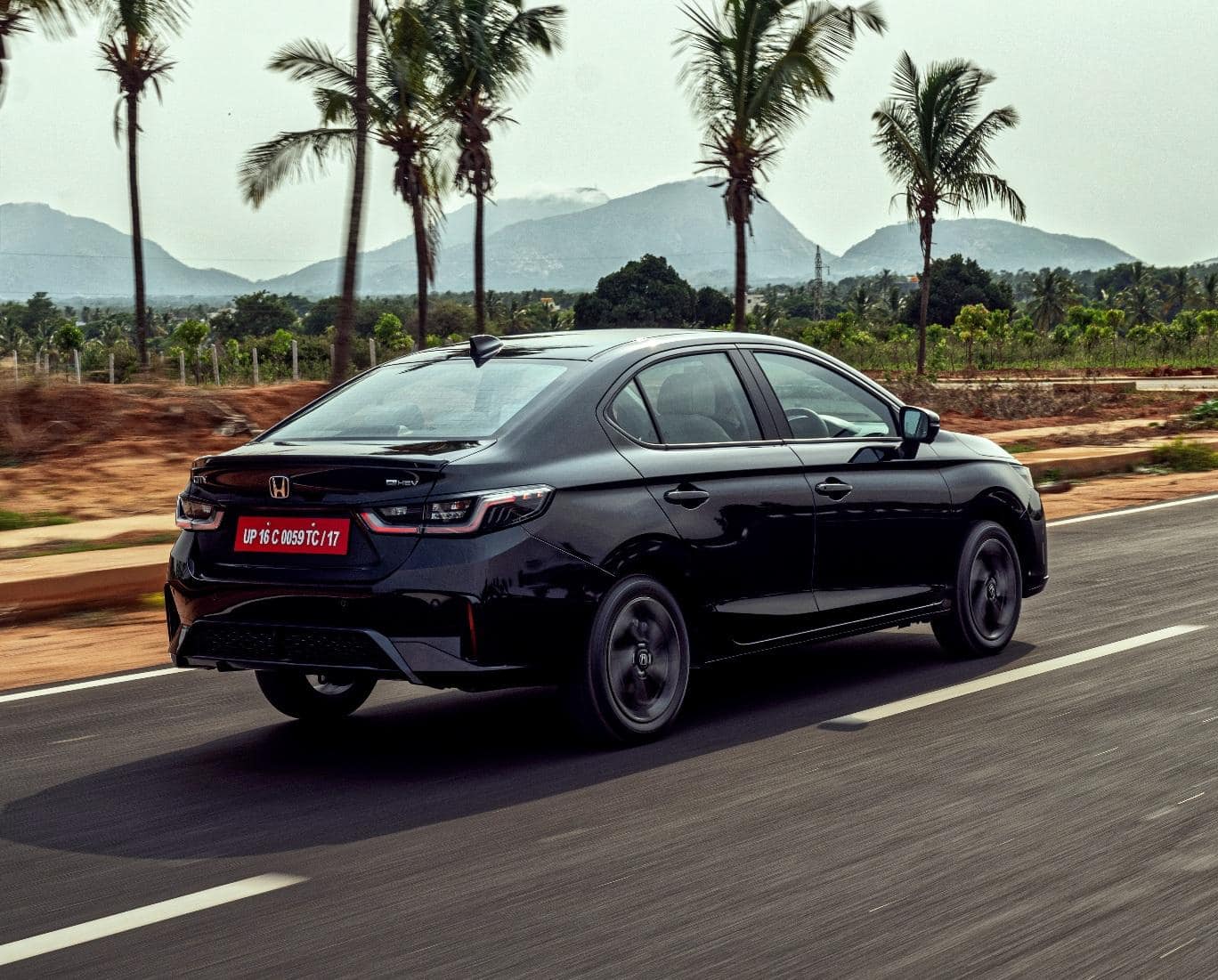 New Honda City Facelift Hybrid Review And Real Mileage