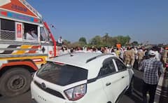 Manoj Jarange: मनोज जरांगेंच्या आंदोलनस्थळी किती गर्दी? वाहनांच्या रांगा, आंदोलकांकडून रास्ता रोके, पाहा फोटो