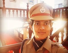 पिता के निधन के बाद बदली जिंदगी, कठिन हालातों से निकलकर बनीं IPS इल्मा अफरोज