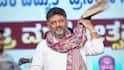 Karnataka Politics: कर्नाटकात आज काँग्रेस विधिमंडळ पक्षाची बैठक; सिद्धरामय्यांच्या राजीनाम्यानंतर डीके शिवकुमारांची नेतेपदी निवड होणार, राज्यपालांची भेट घेतली