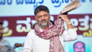 Karnataka Politics: कर्नाटकात आज काँग्रेस विधिमंडळ पक्षाची बैठक; सिद्धरामय्यांच्या राजीनाम्यानंतर डीके शिवकुमारांची नेतेपदी निवड होणार, राज्यपालांची भेट घेतली