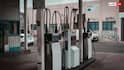 Pakistan Petrol Diesel Price: पेट्रोल-डीजल पर कितना टैक्स लेती है पाकिस्तान की सरकार, एक झटके में कैसे कम कर दिए 22 रुपये?
