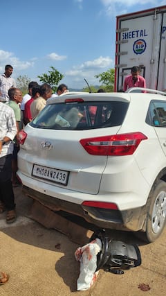 मुंबई-गोवा महामार्गावर भीषण अपघात, कारची कंटेनरला धडक; 2 ठार 2 जखमी